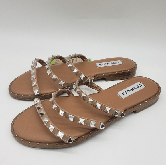 2550- Steve Madden Studded Slip-On Sandals Nude Tan Size 7 NWT - Picture 3 of 9